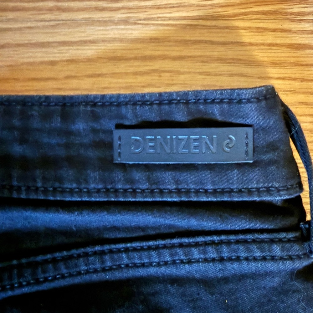 Denizen Levi's Women's Black Skinny Jeans - Picture 4 of 7